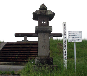 津宮河岸の常夜燈