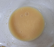 みそと水を加えて混ぜた写真