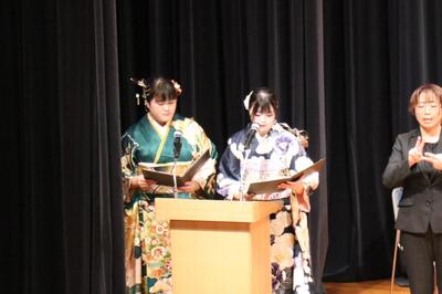 実行委員が進行を担当