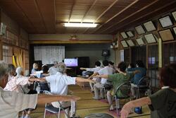 サロン活動を実施しています。