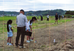 グラウンドゴルフ大会を開催しました。