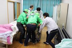 要支援者介助訓練の様子