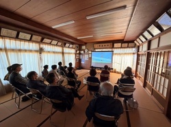 出前映画上映会を開催しました。