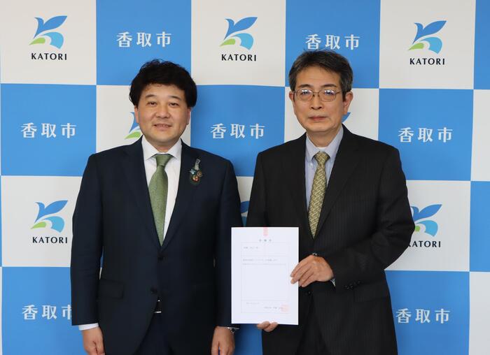 政策アドバイザー委嘱状交付式