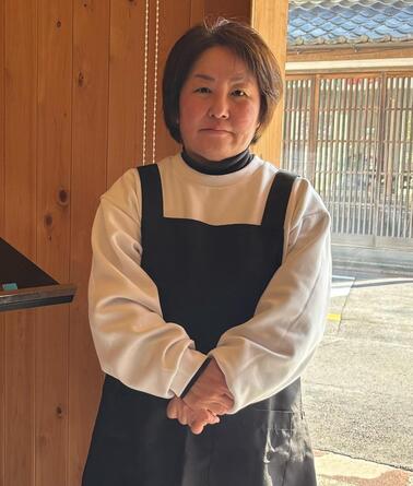 店主小沼由香里さん写真