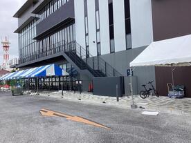 協議会テントの写真(コンパス)